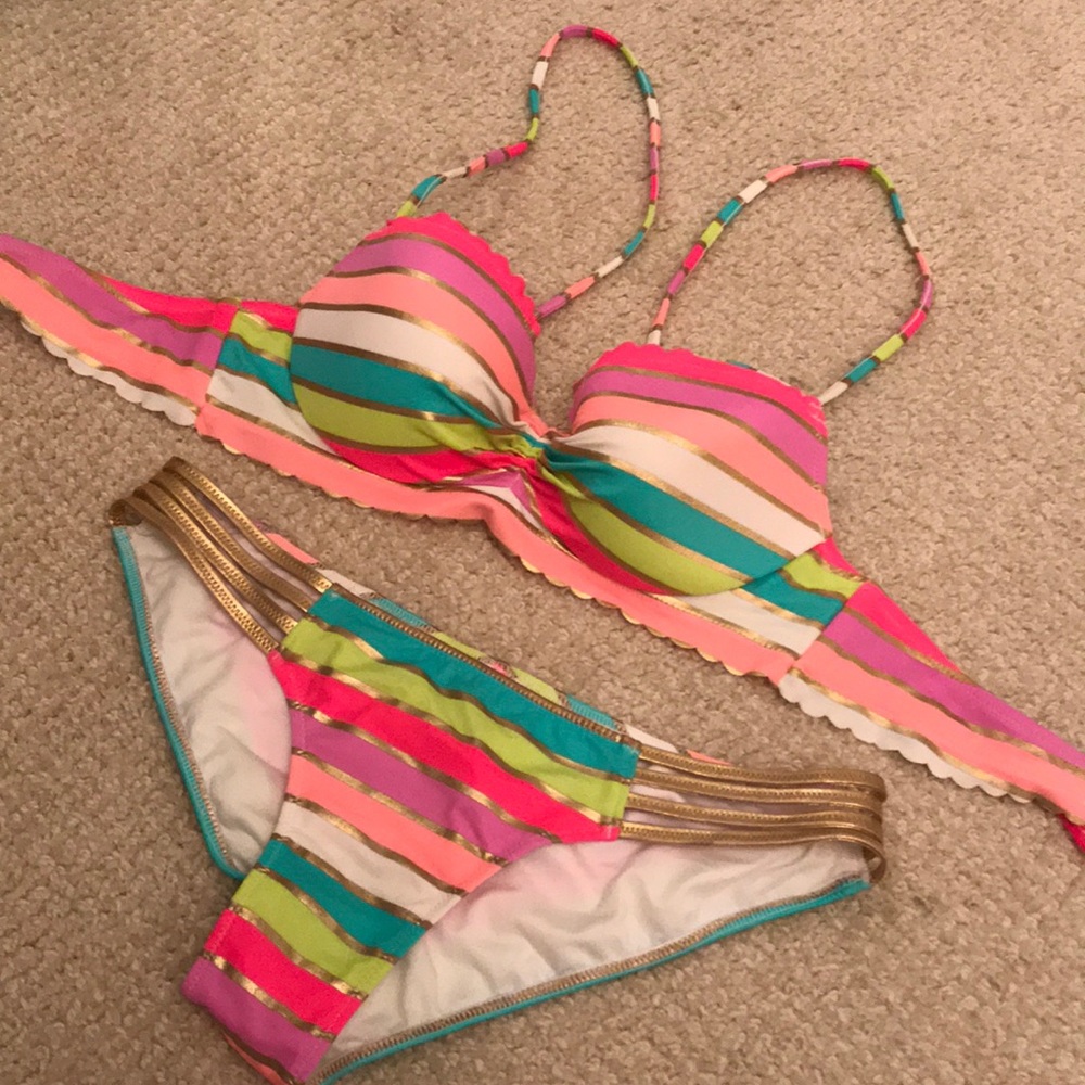 VS Colorful Striped Bikini